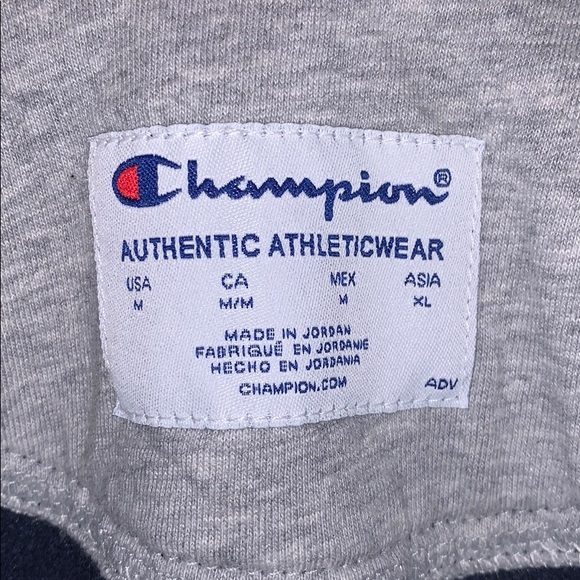 Navy blue champion crewneck - Picture 4 of 4